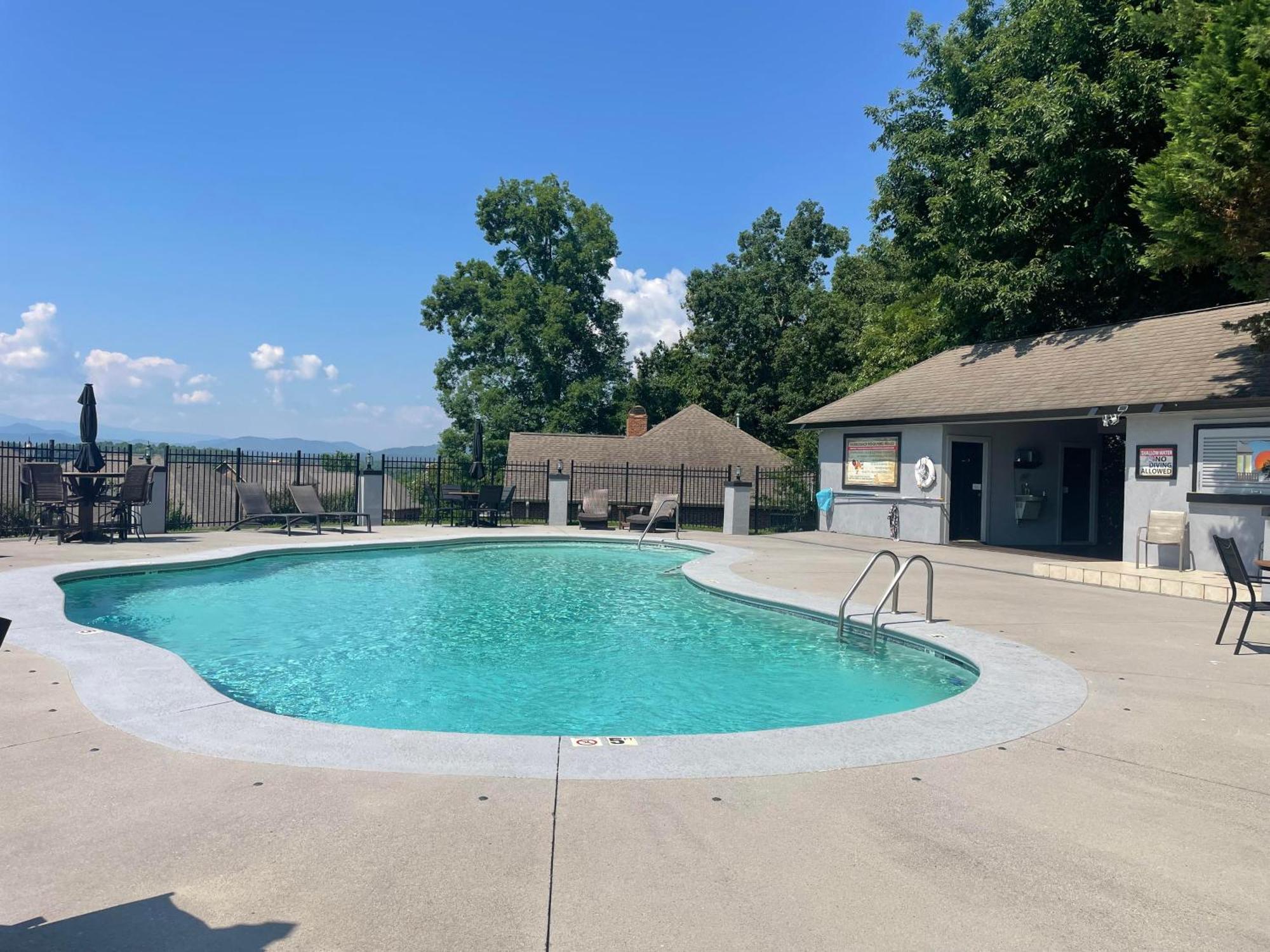 Saddleback Retreat, Game Room, Hot Tub, Wifi, 1089 Free Tickets Each Paid Day, Dollywood And More Sevierville Eksteriør billede